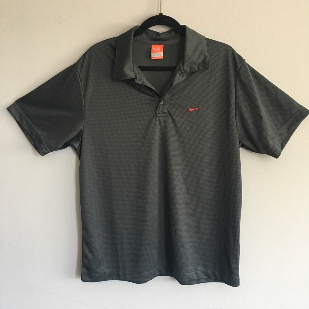 Nike- Men’s Golf Shirt